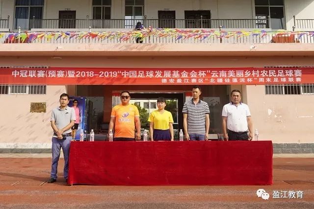 76人布朗谈与恩比德的碰撞：险些影响整个赛季